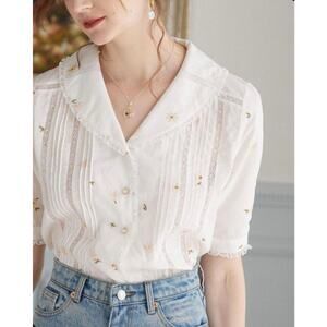 Simple Retro White Cotton Floral Embroidered Lace Trim Blouse NEW Size Medium